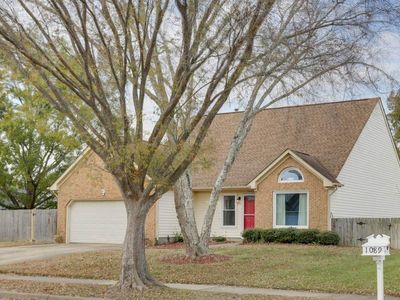 1085 Northvale Dr, Virginia Beach, VA, 23464