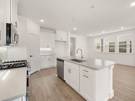 4th image of 3848 Keya Dr