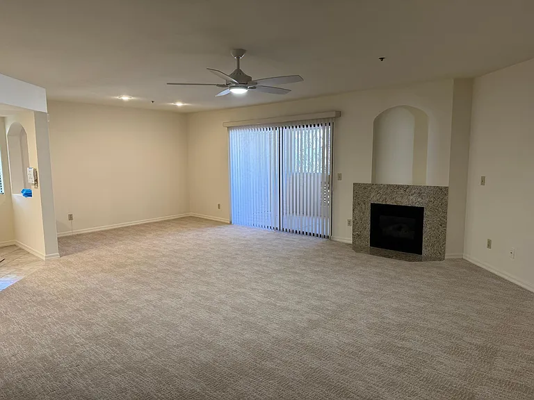 5104 N 32nd St #308 — Photo 5