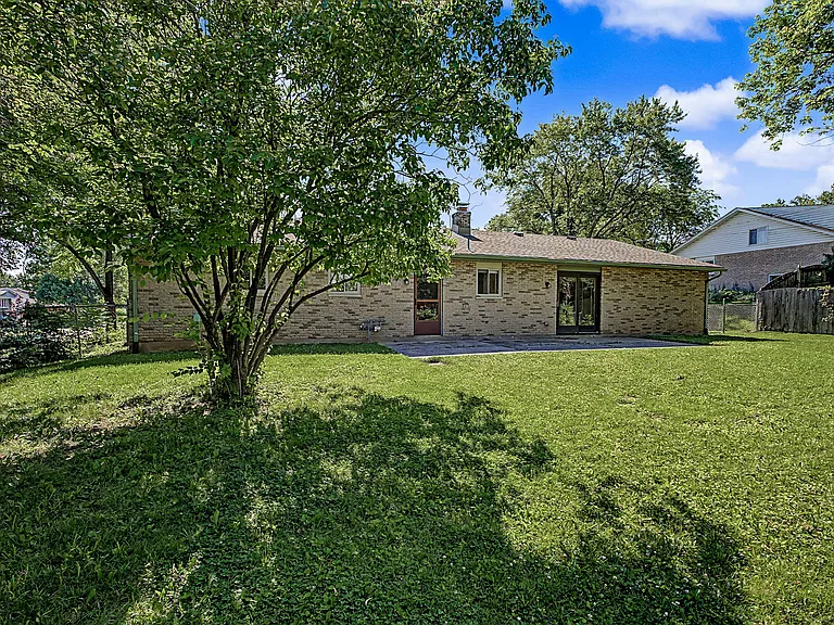 819 Gleneagle Dr — Photo 34