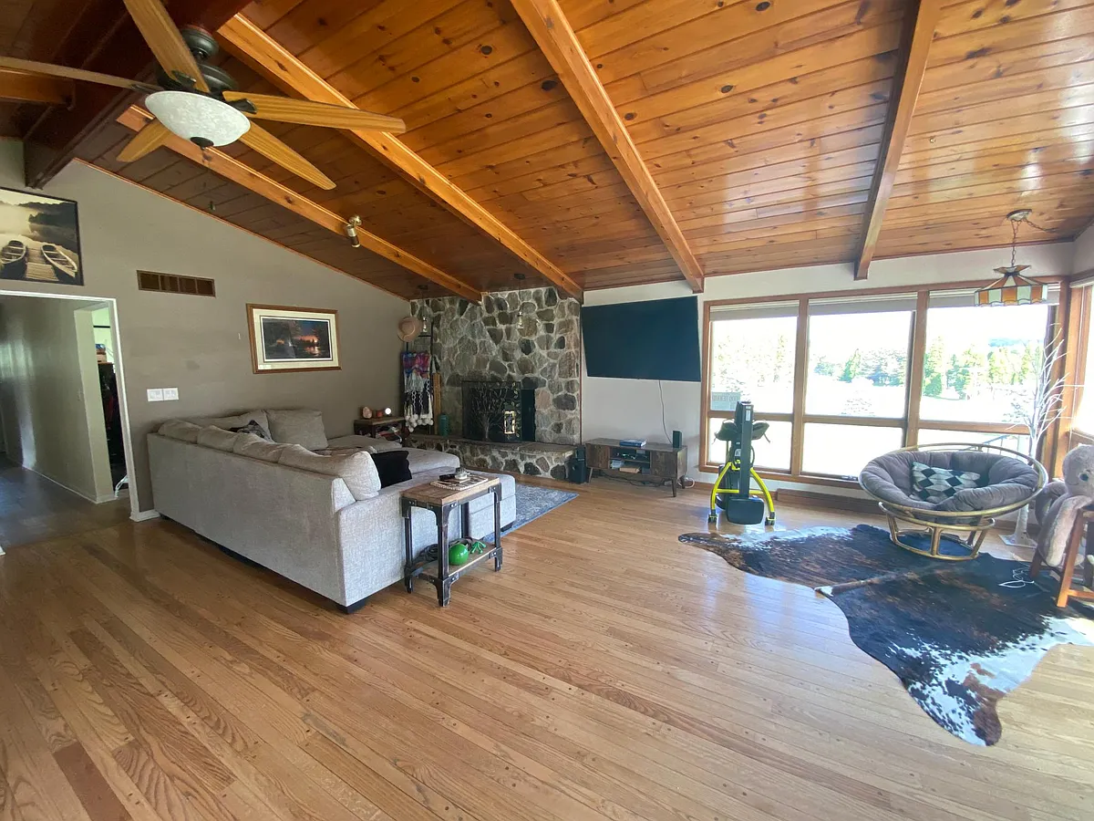 Building Photo - 4786 Merten Dr