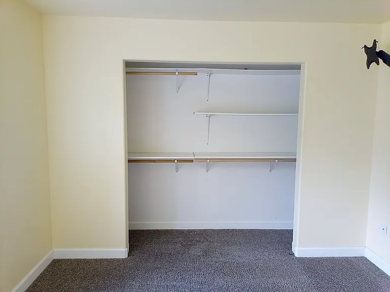 1501 W Vaunda Ave — Photo 10