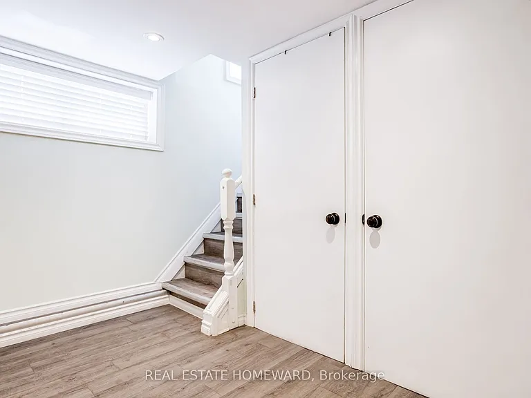 113 Porchester Dr #BASEMENT — Photo 6