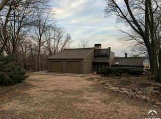 1519 Crescent Rd, Lawrence, KS 66044