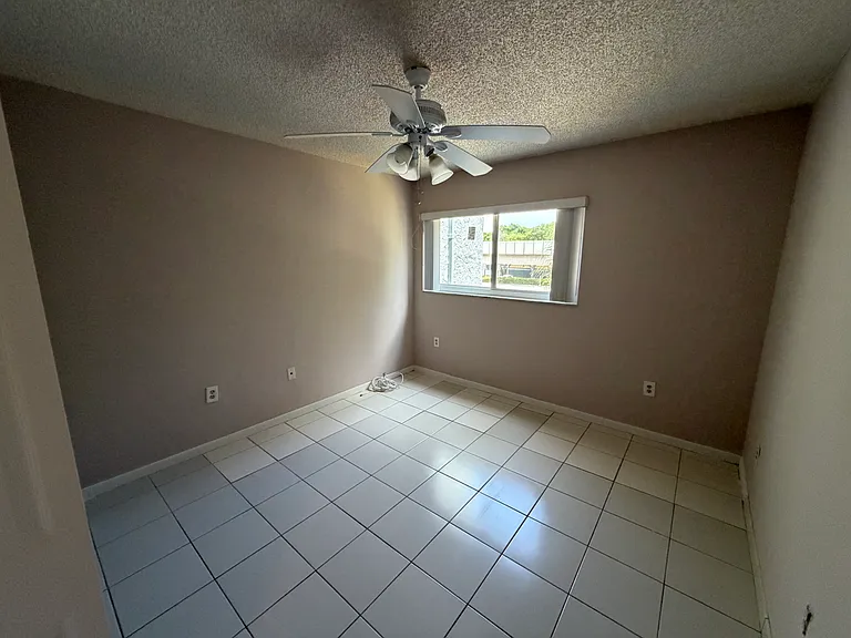 2690 SW 22nd Ave #301 — Photo 6