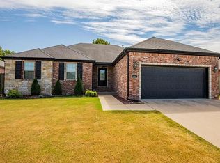 5341 Stockton Ave, Springdale, AR 72762