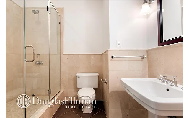 Sold by Douglas Elliman | media 14