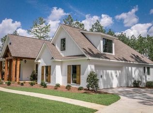 19033 State Highway 603, Kiln, MS 39556