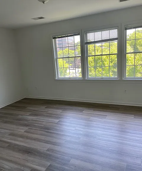 2182 Edwin Ave #2182 — Photo 3