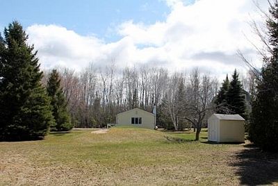 5th image of 796 Rose Ln