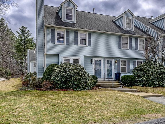 2nd image of 28 Foxmoor Cir