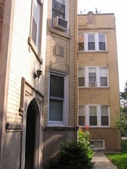 1st image of 4125 N Tripp Ave #1