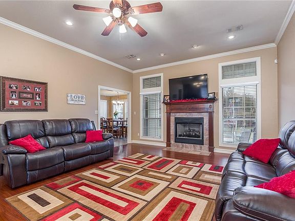 4th image of 1505 Breckenridge Dr
