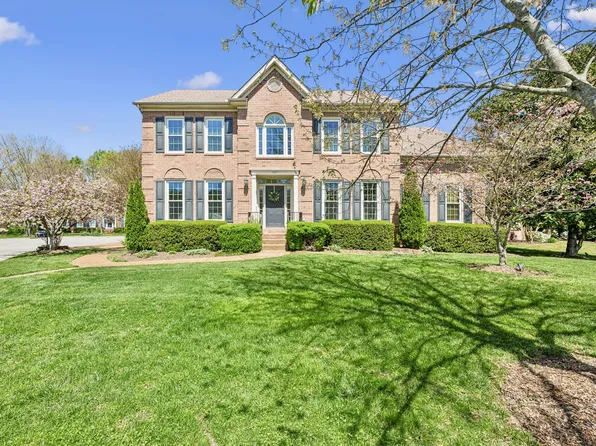 1600 Daphne Ct, Brentwood, TN 37027