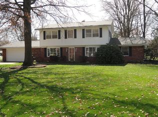 54655 Whispering Oak Dr, Mishawaka, IN