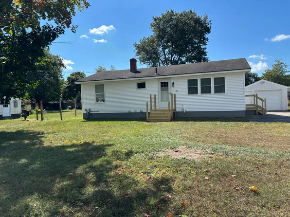 31 Logwood St, South Burlington, VT 05403