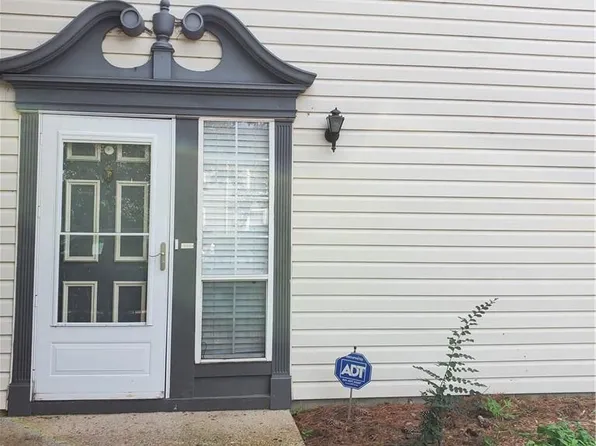 200 Ferdinand Cir, Virginia Beach, VA 23462
