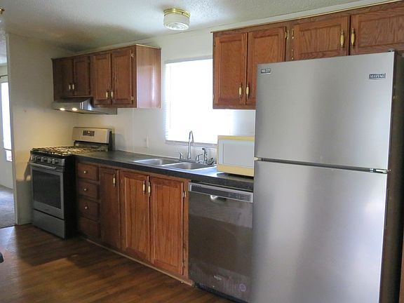 5th image of 1245 Hazel Nut Ln