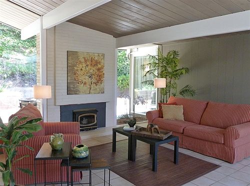 Spacious Living Room