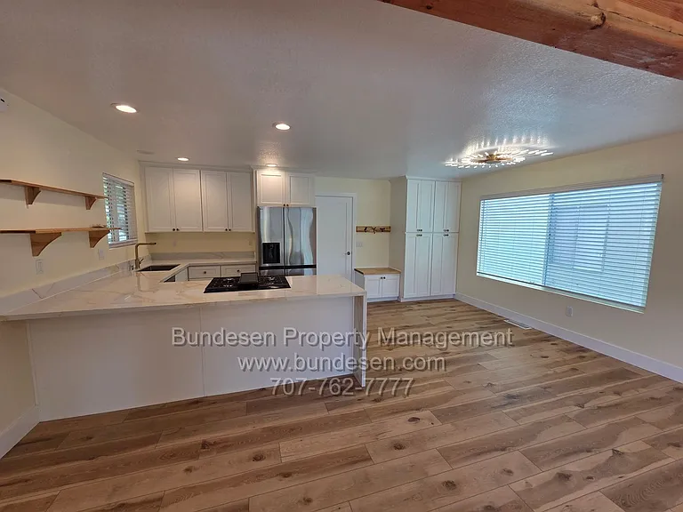 8023 Washington Ave — Photo 5