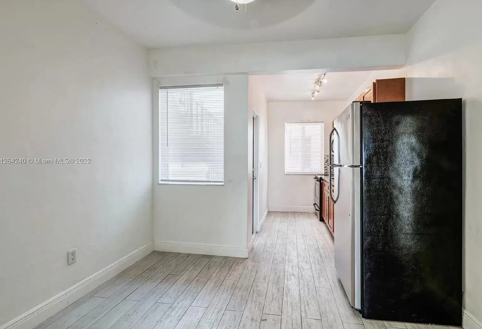Studio, 1.0 bath, $1,798 — Photo 3