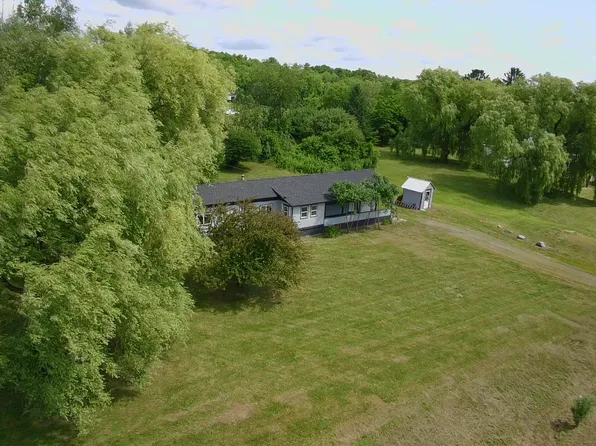 312 Water Street, Guilford, ME 04443