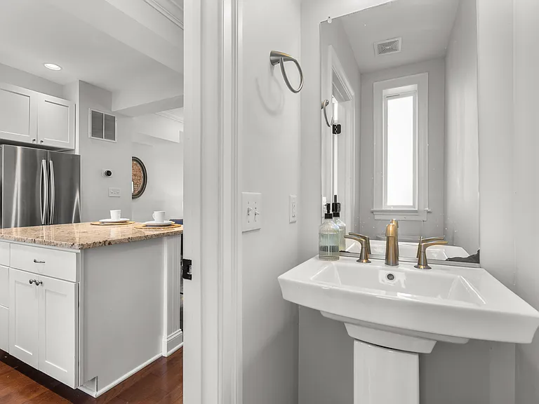 1654 Gales St NE — Photo 25