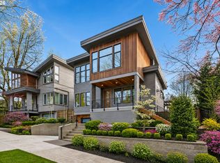 3970 SE Reedway St, Portland, OR 97202