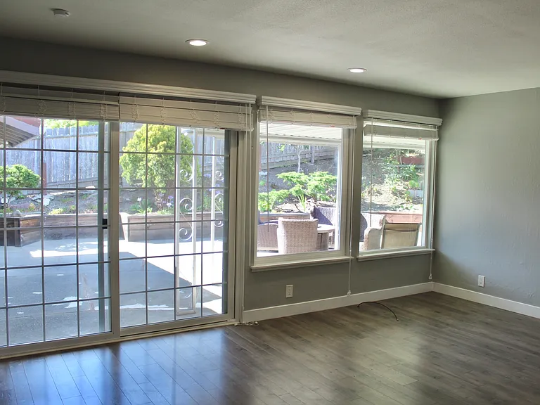5 Manzanita Ct — Photo 10