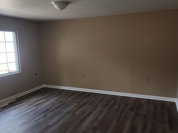 3rd image of 2812 Broad St #2812