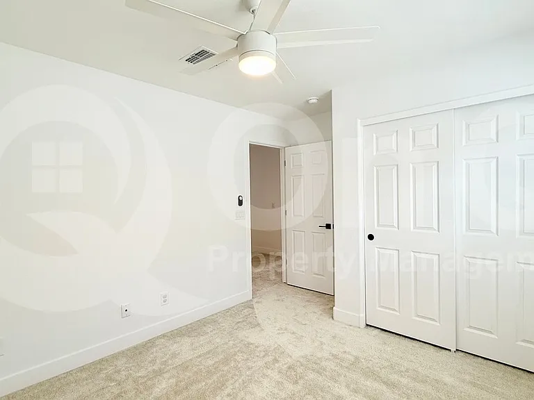 1282 W Sparrow Dr — Photo 14