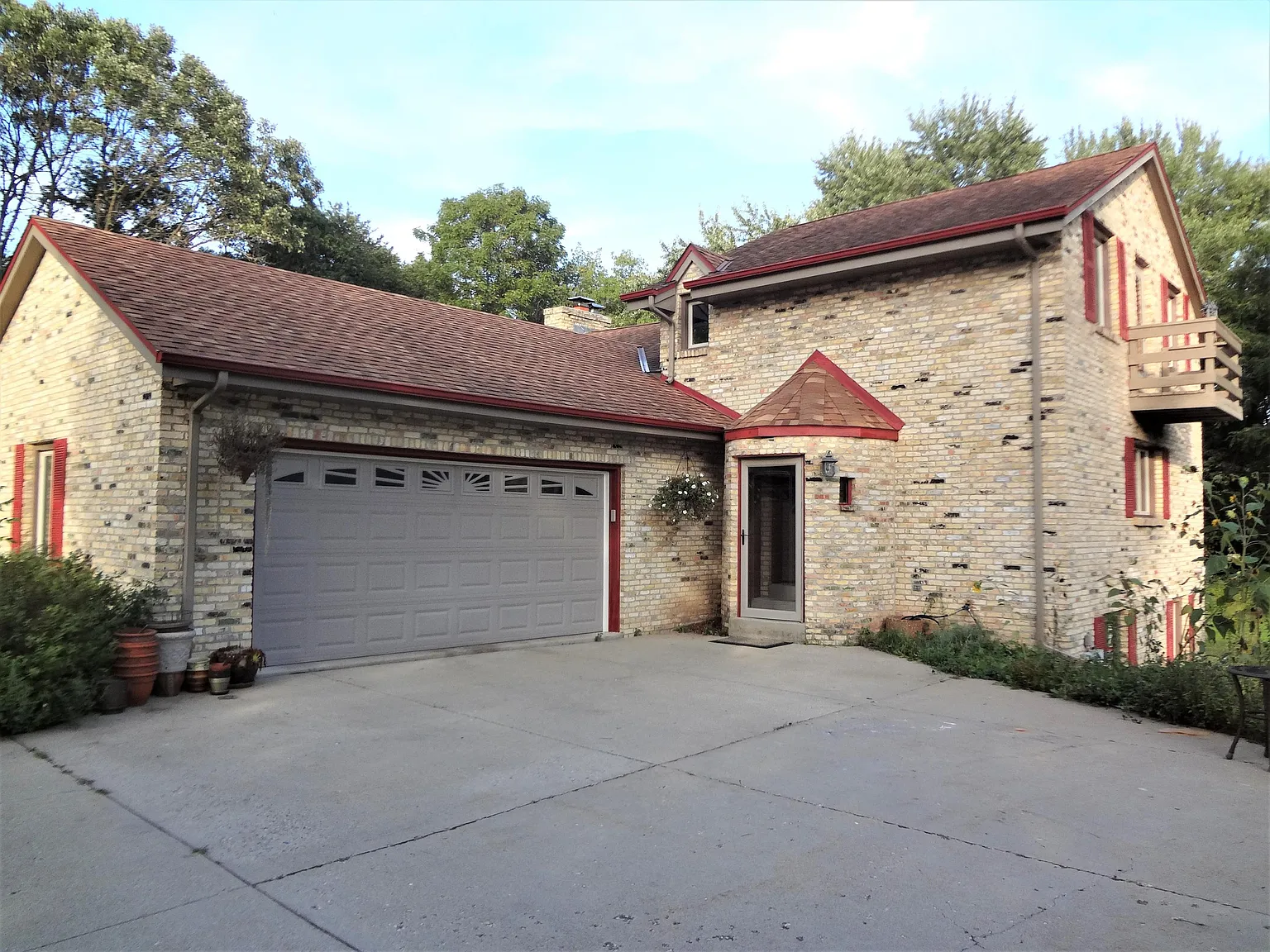 W292S5516 Holiday Point Dr photo 1