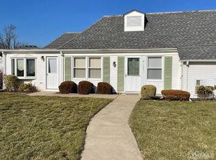 135 Plymouth Ln #A, Monroe Township, NJ 08831