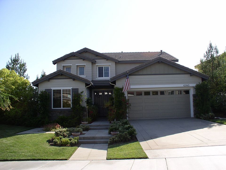 Beautiful Front Entrance