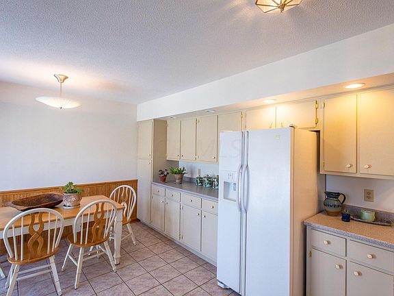3rd image of 1804 Tyler Ln