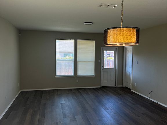 4th image of 7733 Shorthorn Way