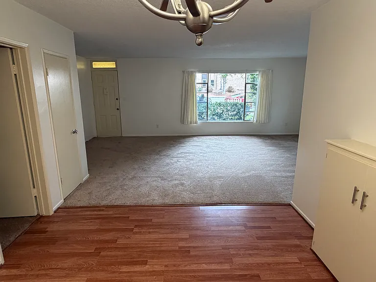 magnolia manor — Photo 15