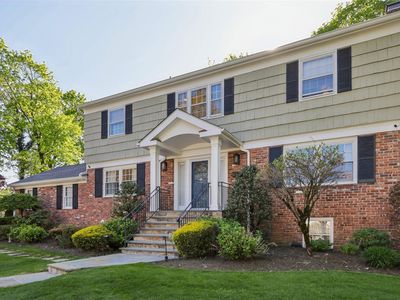 122 Oxford Road, New Rochelle, NY, 10804
