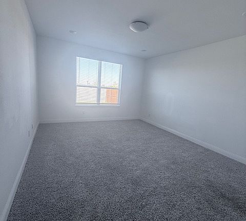 2nd image of 733 Santa Lucia Dr
