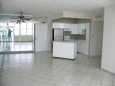 4th image of 7441 Wayne Ave APT 14R