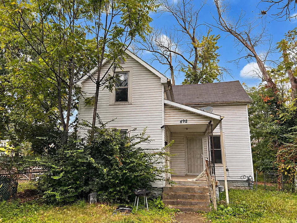 498 E Oakland Ave