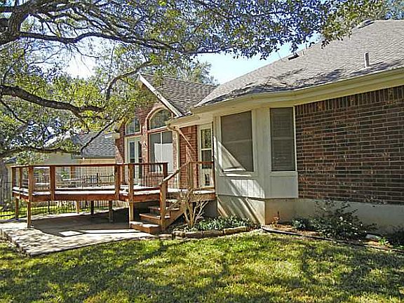 3rd image of 7515 Waldon Dr