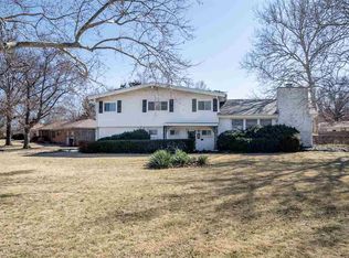 201 S Bonnie Brae St, Wichita, KS 67207
