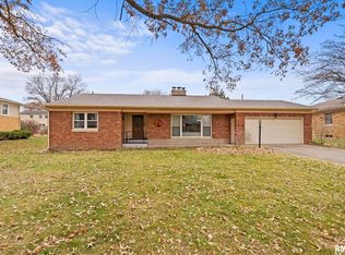 2817 30th Ave, Rock Island, IL 61201