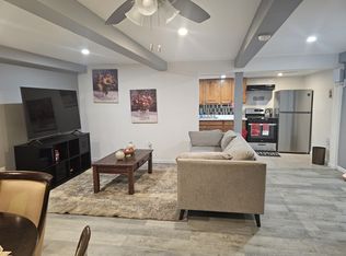 4 Parente Ln N #1, Island Park, NY 11558