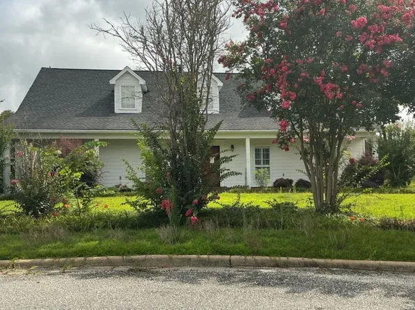 506 Arrowleaf Pl, Montgomery, AL 36117