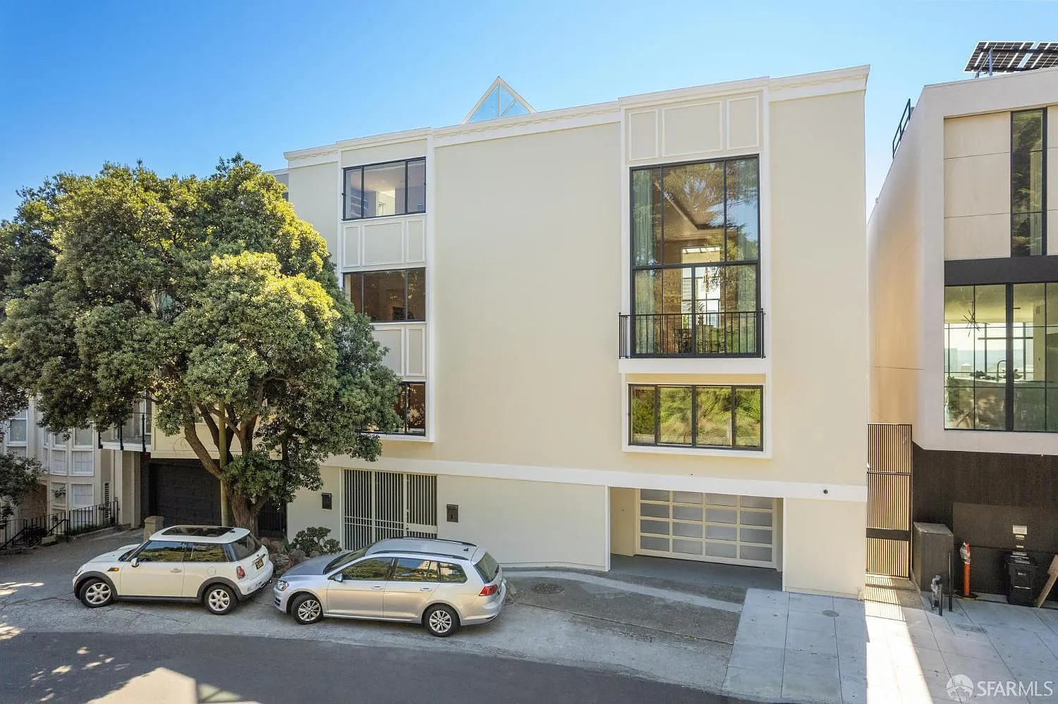 111 Telegraph Hill Blvd photo 1