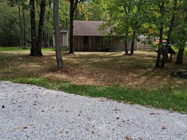 2 Strawberry Patch Ln #2A, Freeport, ME 04032