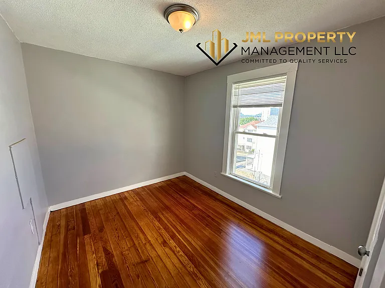 321 Union St #3N — Photo 5