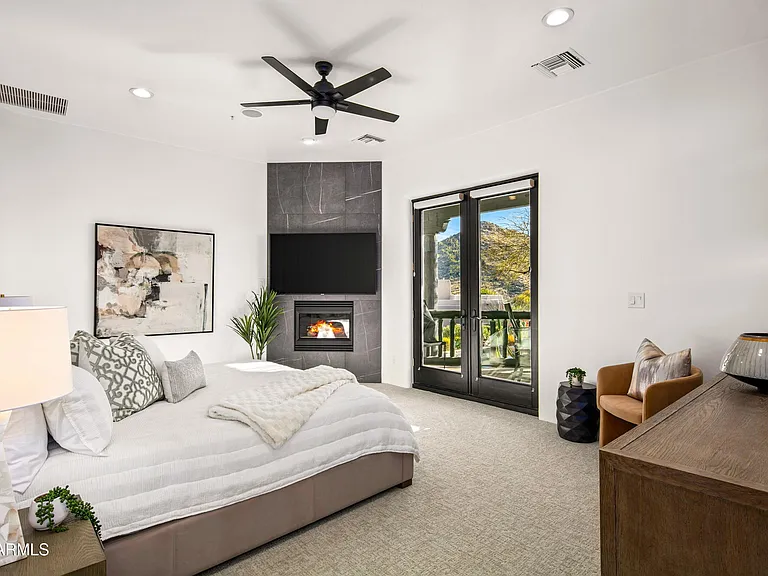 10029 E Calle De Las Brisas — Photo 37
